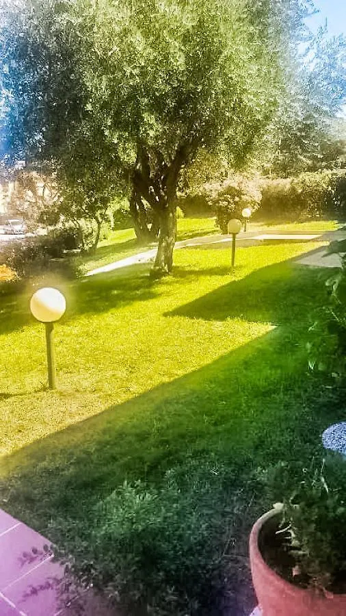 Holiday home Villetta 4 Stanze Da Letto, 7 Posti, Vista Mare San Teodoro