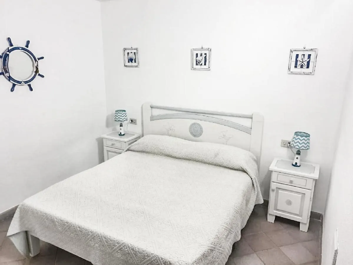 Villetta 4 Stanze Da Letto, 7 Posti, Vista Mare San Teodoro